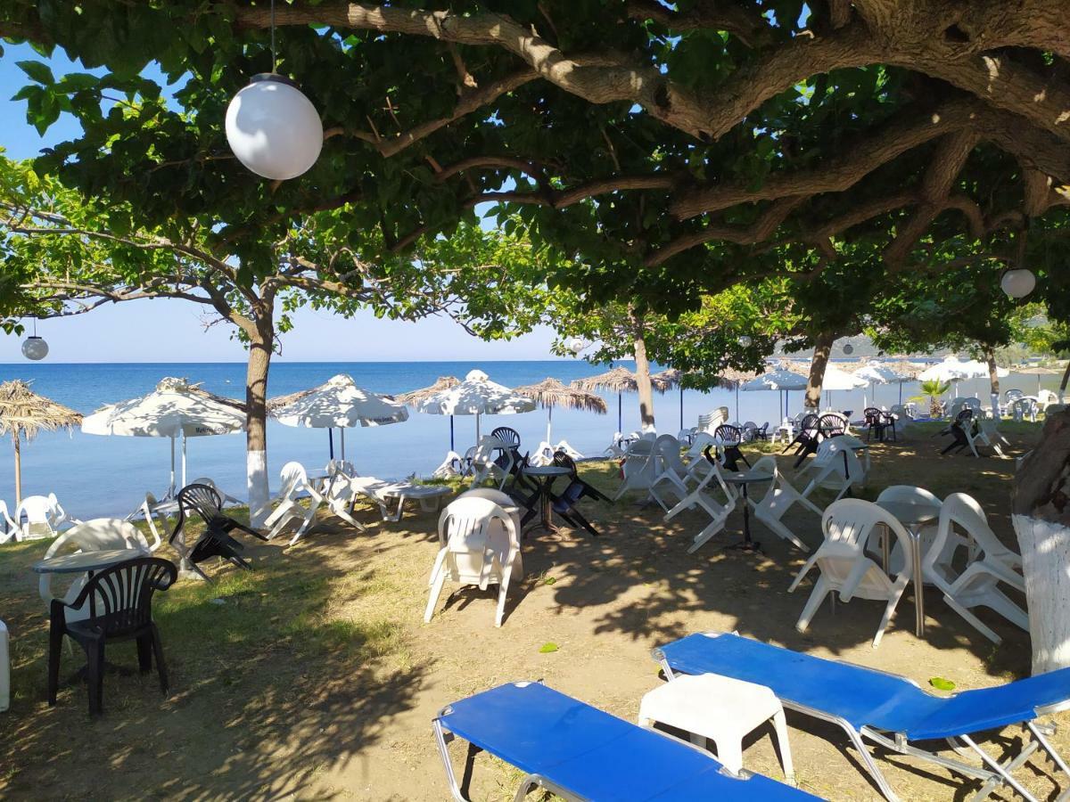 נפפקטוס Makinia Beach מראה חיצוני תמונה